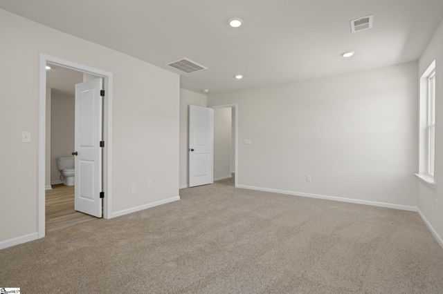 114 Wilson School Street, Simpsonville, SC 29681