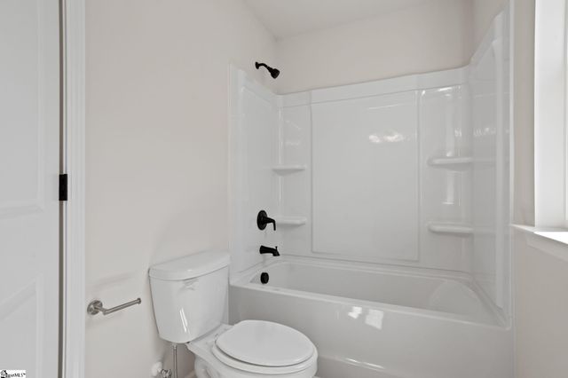 114 Wilson School Street, Simpsonville, SC 29681