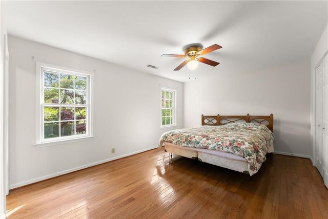 556 Daisy Nash Drive SW, Lilburn, GA 30047