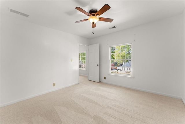 556 Daisy Nash Drive SW, Lilburn, GA 30047