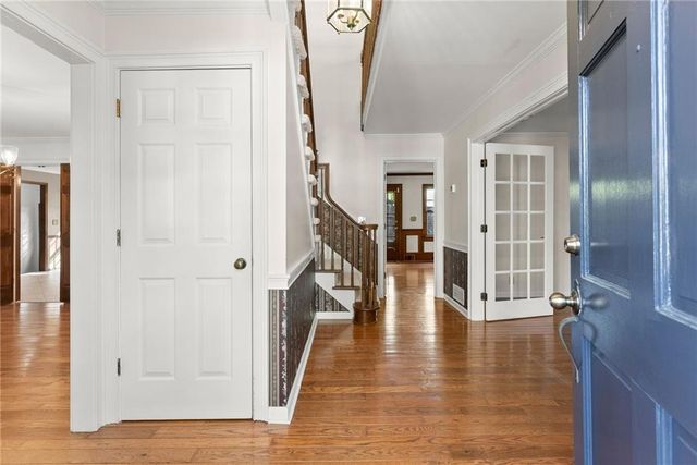 556 Daisy Nash Drive SW, Lilburn, GA 30047