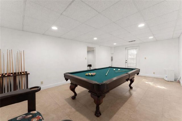 556 Daisy Nash Drive SW, Lilburn, GA 30047