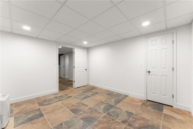 556 Daisy Nash Drive SW, Lilburn, GA 30047