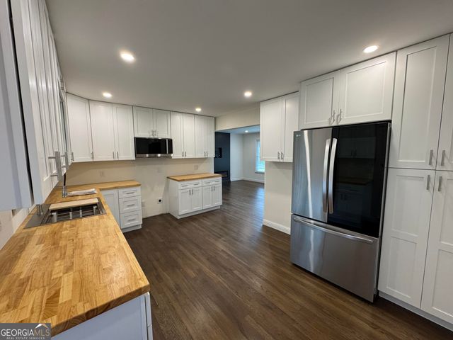 6043 Pisgah Road SW, Mableton, GA 30126