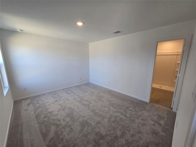 18725 Loom Drive, Conroe, TX 77306