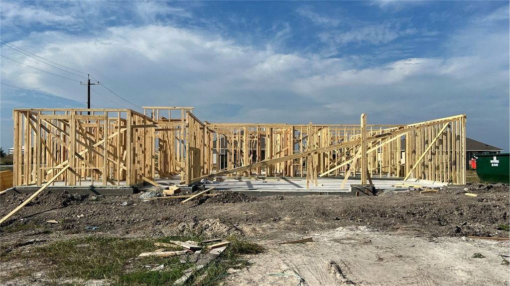 869 Fisher's Island Cir, Corpus Christi, TX 78415 — exterior