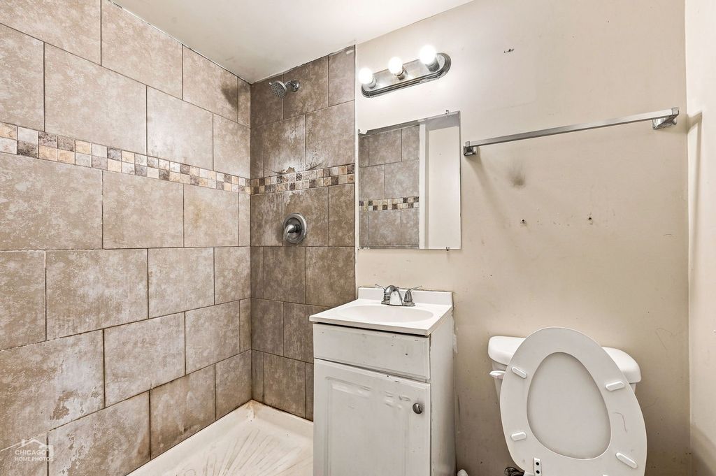 11635 S Laflin Street, Chicago, IL 60643 — photo 5