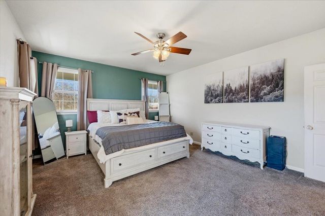 10691 Willow Ln, Penn Valley, CA 95946