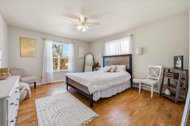 10691 Willow Ln, Penn Valley, CA 95946