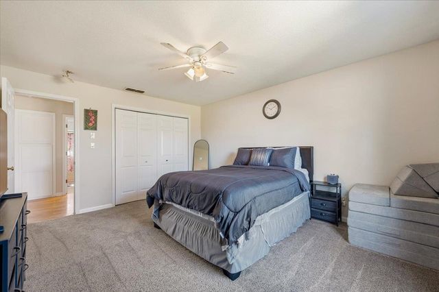 10691 Willow Ln, Penn Valley, CA 95946