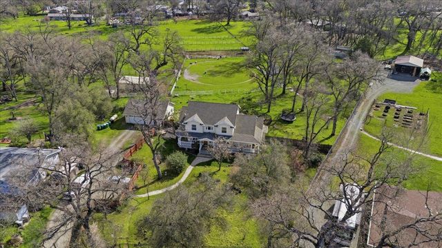 10691 Willow Ln, Penn Valley, CA 95946