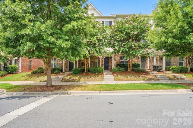 9320 Ainslie Downs Street, Charlotte, NC 28273