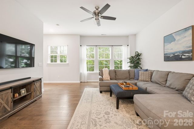 9320 Ainslie Downs Street, Charlotte, NC 28273