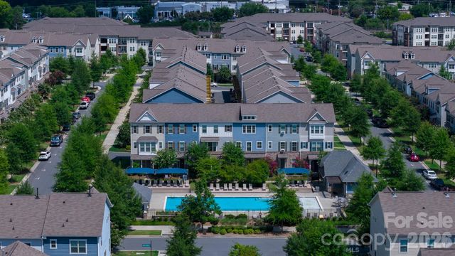 9320 Ainslie Downs Street, Charlotte, NC 28273