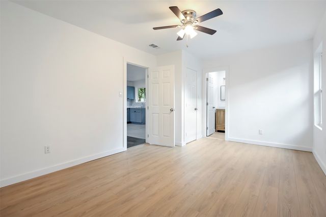 9532 Musgrave Drive, Dallas, TX 75217