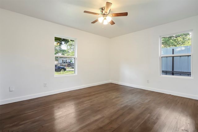 9532 Musgrave Drive, Dallas, TX 75217