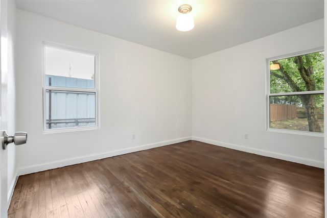 9532 Musgrave Drive, Dallas, TX 75217