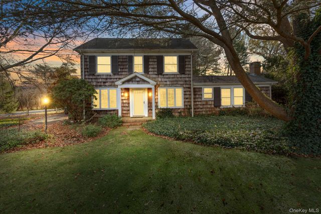 1800 Sound Avenue, Mattituck, NY 11952