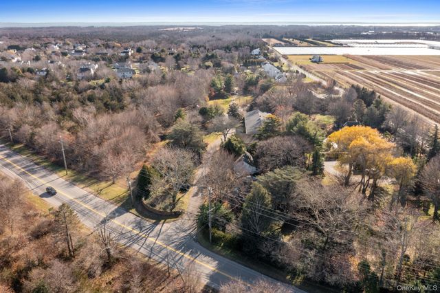 1800 Sound Avenue, Mattituck, NY 11952