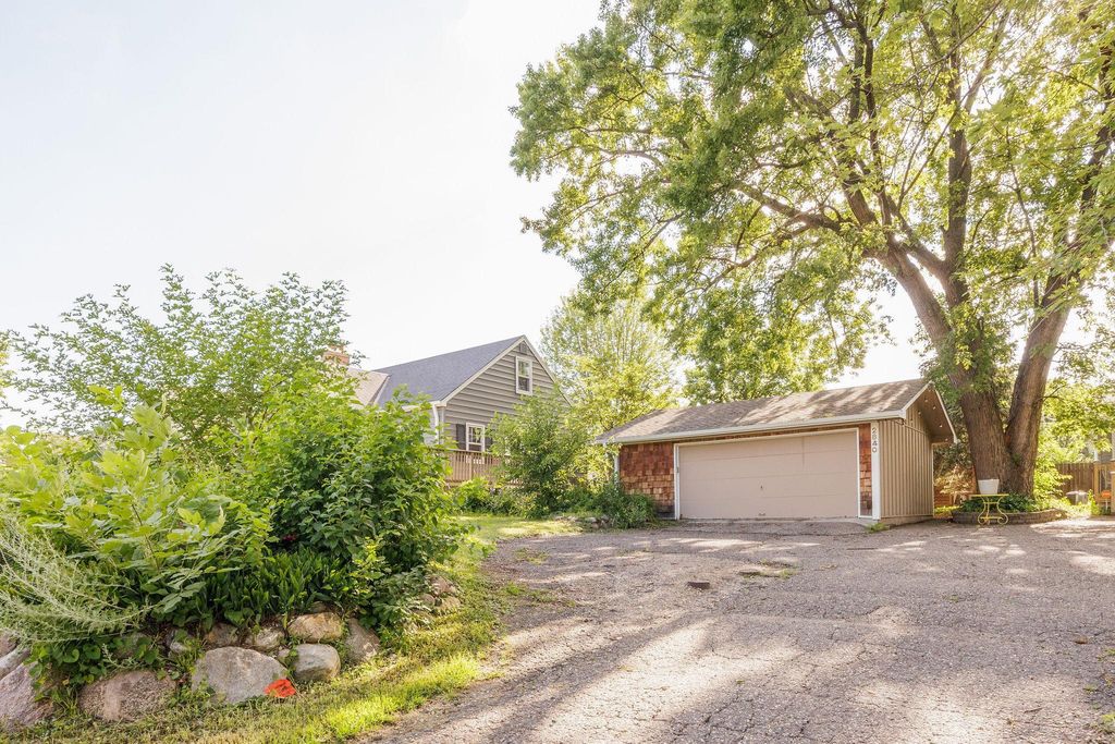 2840 Florida Avenue S, Saint Louis Park, MN 55426 — exterior