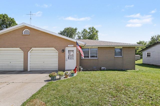 3430 Cedar Lane, Bridgman, MI 49106