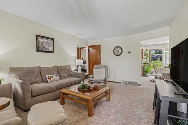 3430 Cedar Lane, Bridgman, MI 49106