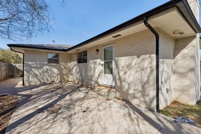 916 Kenilworth Road, Oklahoma City, OK 73114