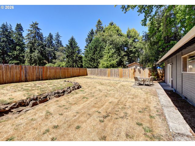 16380 Se STERLING Cir, Milwaukie, OR 97267