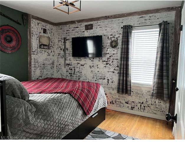 25725 Cook Road, Olmsted Falls, OH 44138