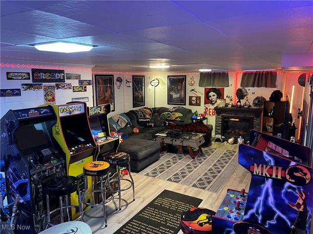 25725 Cook Road, Olmsted Falls, OH 44138