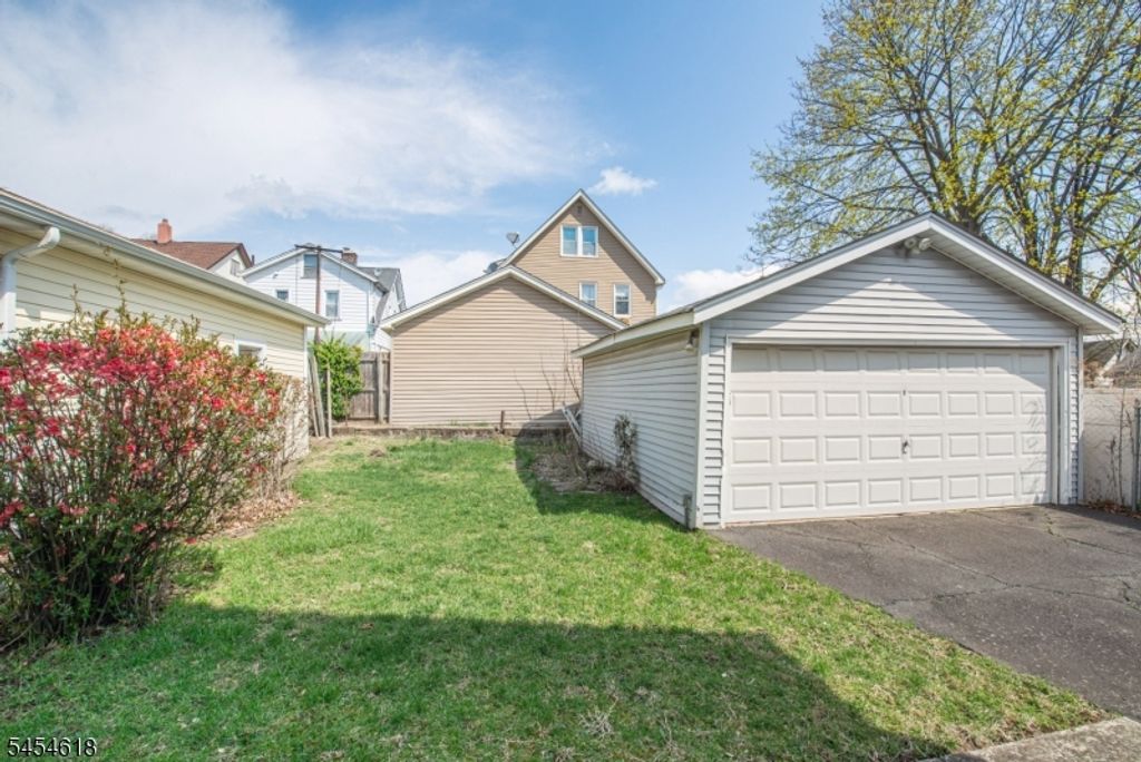 86 Tappan Ave, Belleville Twp., NJ 07109 — photo 3