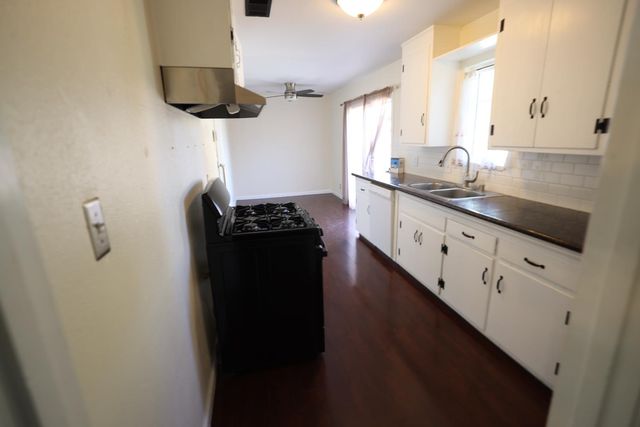 5413 Ontario St, Sacramento, CA 95820