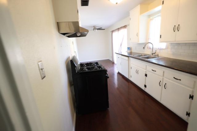 5413 Ontario St, Sacramento, CA 95820