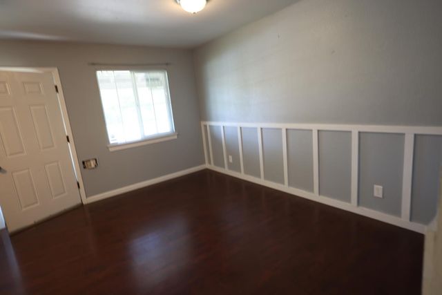 5413 Ontario St, Sacramento, CA 95820