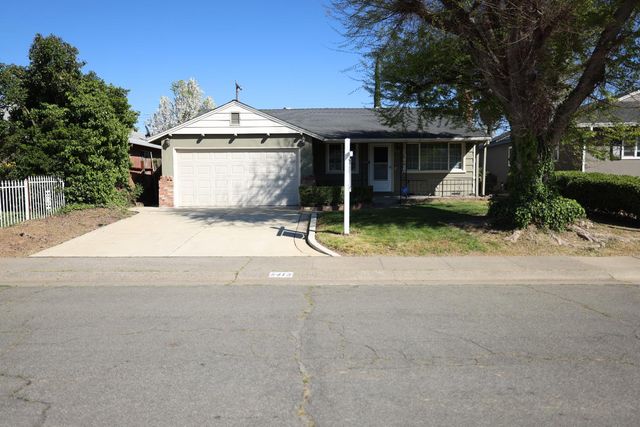 5413 Ontario St, Sacramento, CA 95820