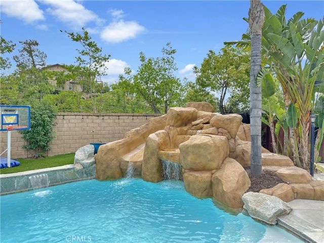 32829 Stonefield, Temecula, CA 92592