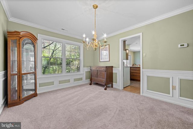 54 LAUREL CIR, Newtown, PA 18940