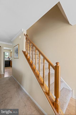 54 LAUREL CIR, Newtown, PA 18940