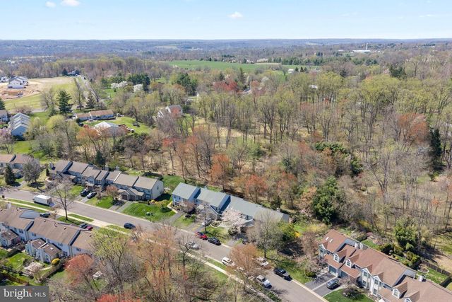 54 LAUREL CIR, Newtown, PA 18940