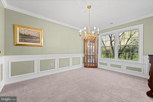 54 LAUREL CIR, Newtown, PA 18940