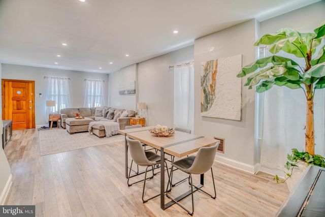 320 HERMITAGE ST, Philadelphia, PA 19128