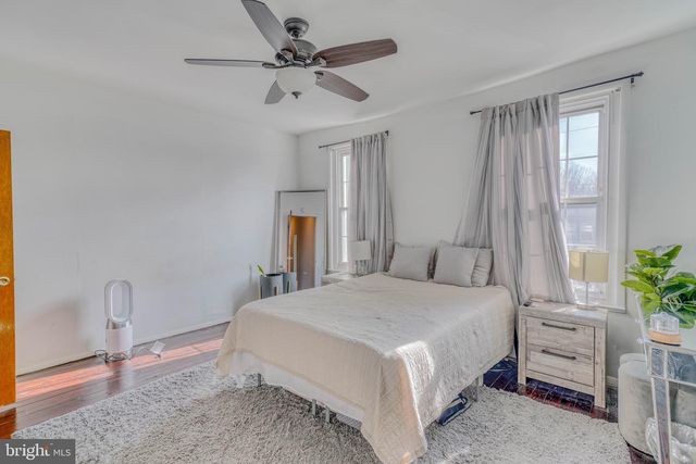 320 HERMITAGE ST, Philadelphia, PA 19128