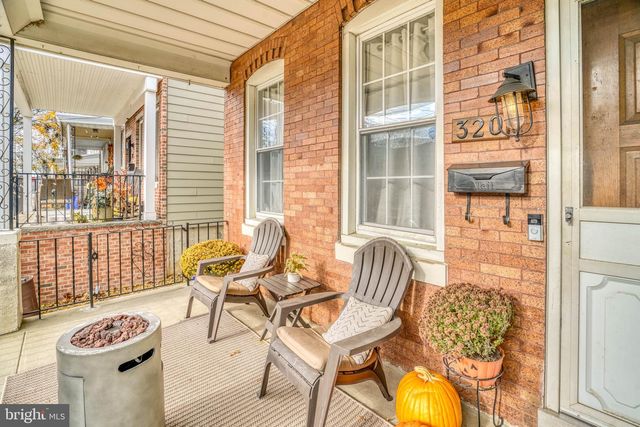 320 HERMITAGE ST, Philadelphia, PA 19128