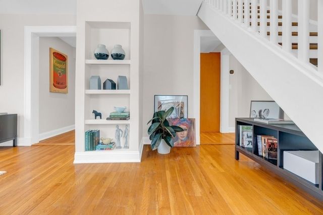 35 Boulevard Rd 35, Arlington, MA 02474