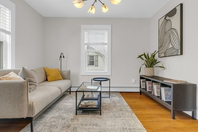 35 Boulevard Rd 35, Arlington, MA 02474