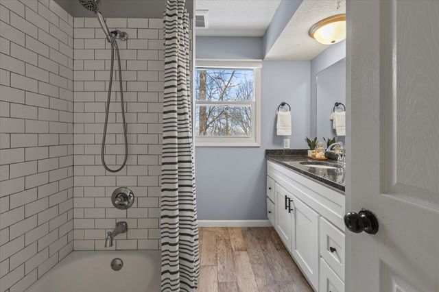 7698 Orchid Lane N, Maple Grove, MN 55311