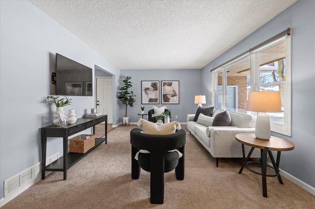 7698 Orchid Lane N, Maple Grove, MN 55311