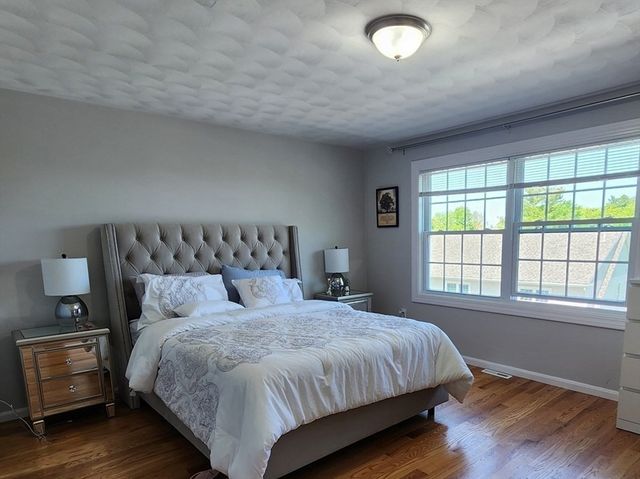 104 Walpole St 8, Canton, MA 02021