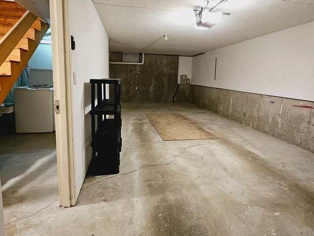 104 Walpole St 8, Canton, MA 02021