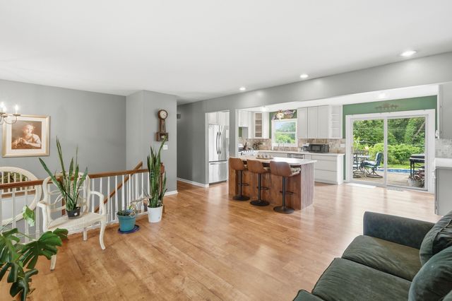 9371 N 408 E, Lake Village, IN 46349